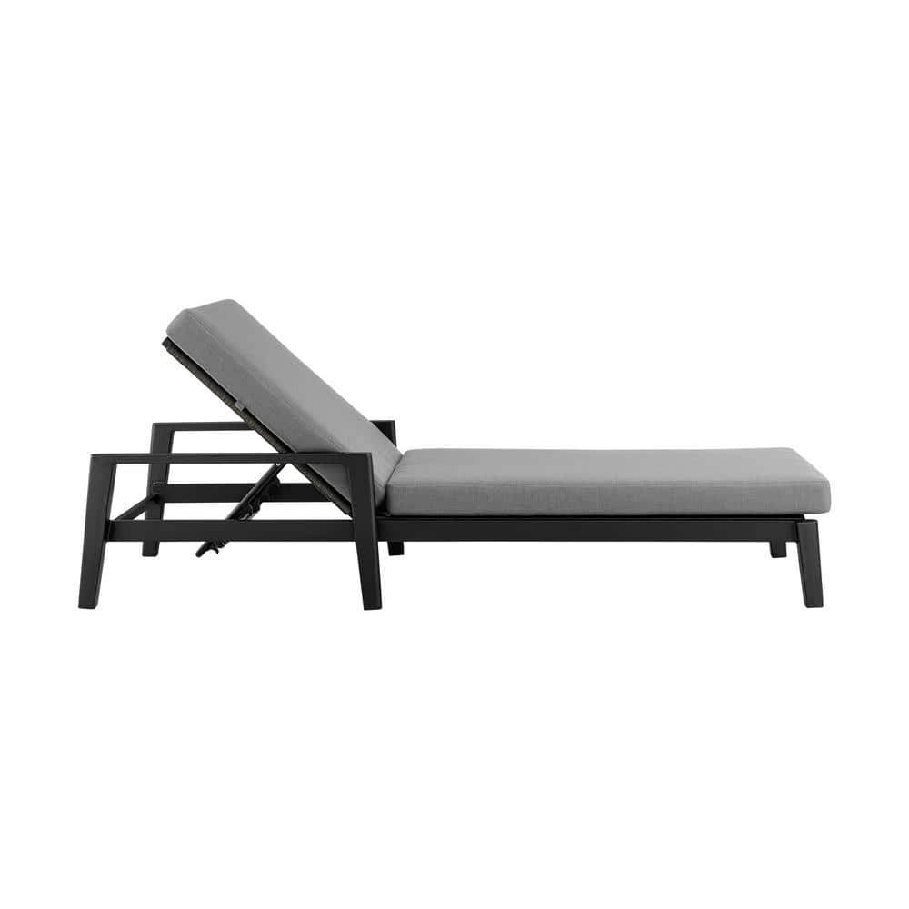 Grand Black Aluminum Outdoor Chaise Lounge with Gray Cushions