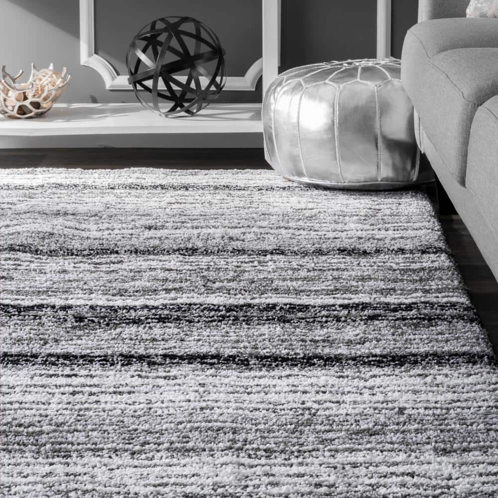 Gray Multi Striped Tufted Shag Synthetic Area Rug 4' x 6'