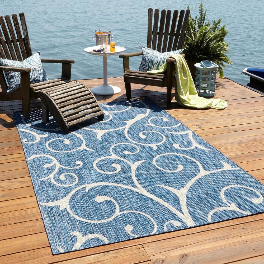 Azure Blue and White Rectangular Synthetic Outdoor Rug, 6' x 9'