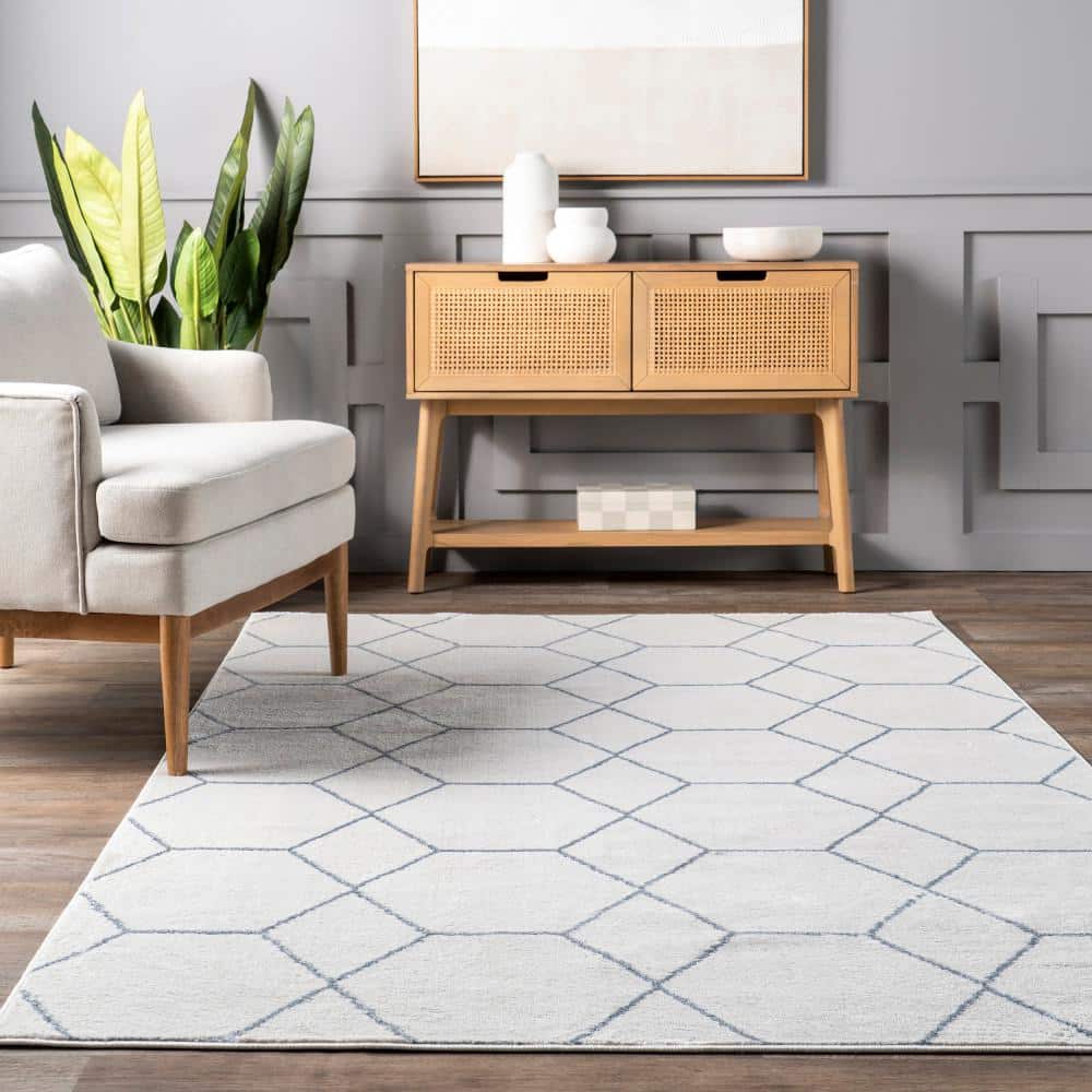 Veronica Blue Geometric Synthetic 5' x 8' Area Rug