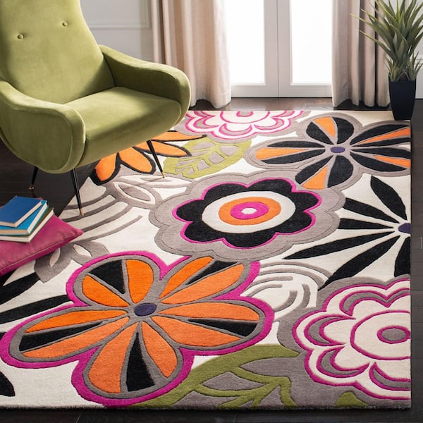 Soho 4 ft. x 6 ft. Ivory/Multi Floral Botanical Area Rug