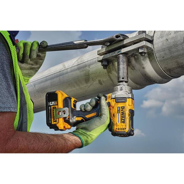 DEWALT - 20V MAX XR Cordless Brushless 1/2 in. Mid-Range Impact Wrench Detent Pin, (2) 20V Li-Ion 5.0Ah Batteries, and Charger