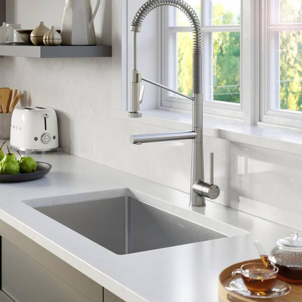 Karran Tumba Single Handle Pull-Down Sprayer Kitchen Faucet