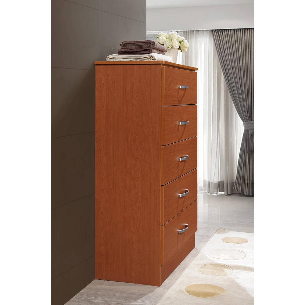 Cherry Finish 5-Drawer Bedroom Chest with Metal Glides and Ample Storage