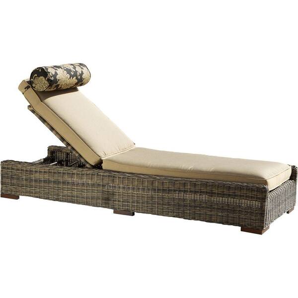 RST Brands Resort Weathered Grey Patio Chaise Lounge with Heather Beige Cushion
