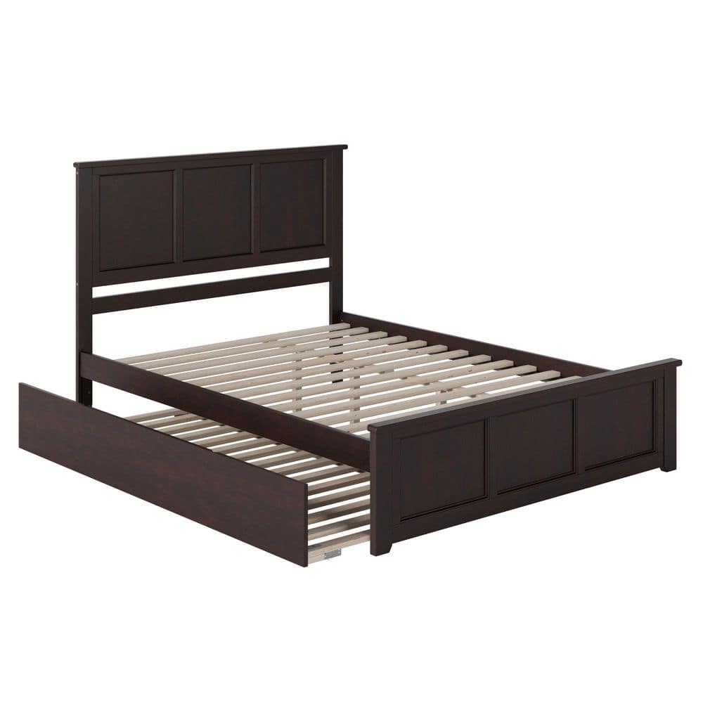 Madison White Solid Wood Frame Queen Platform Bed with Matching Footboard and Twin XL Trundle - thumbnail 3