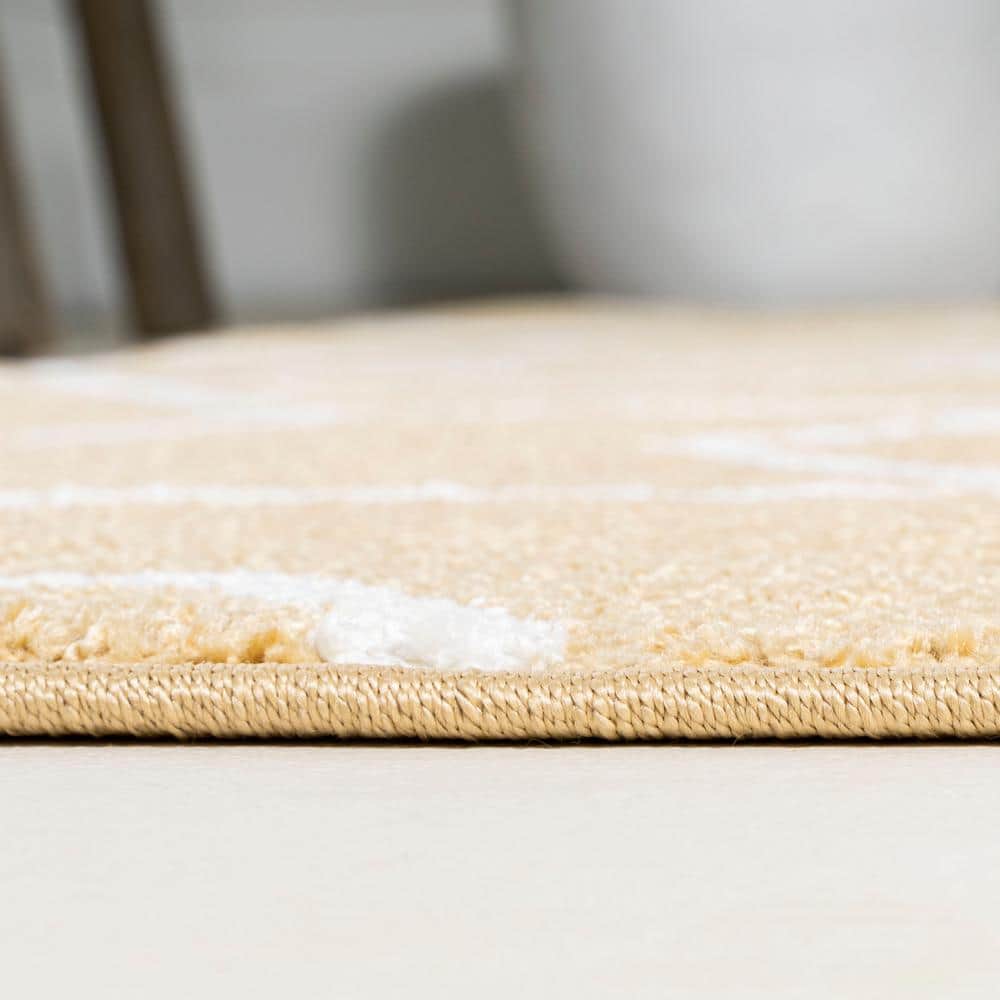 Mid-Century Geometric Gold and White 5x8 Area Rug