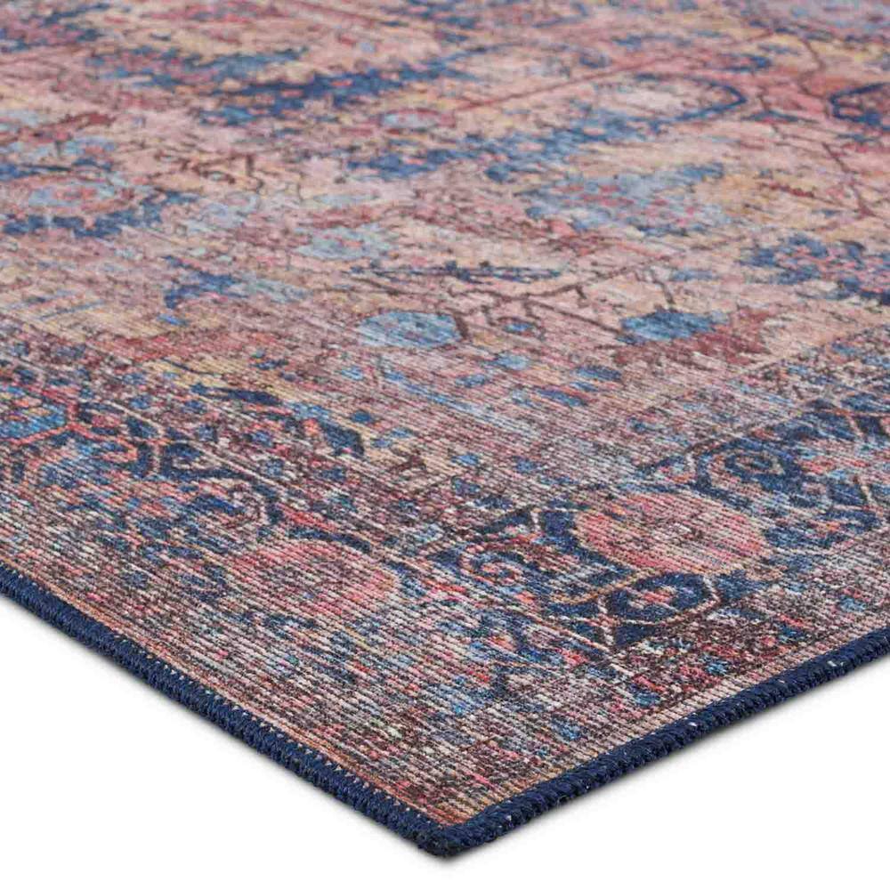 Ainsworth Medallion Blue and Beige 5'3"x8' Easy-Care Area Rug