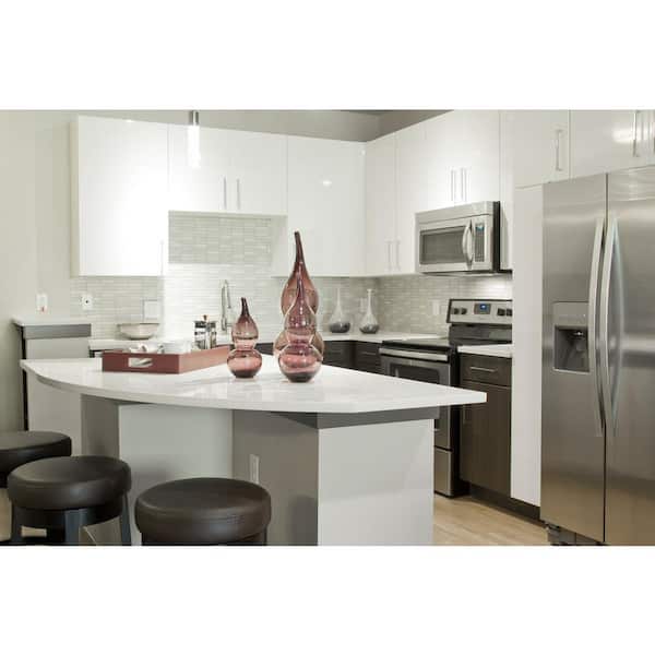 Illumina Flare Glossy 11.73 in. x 11.73 in. x 8mm Glass Mesh-Mounted Mosaic Tile (0.96 sq. ft.)