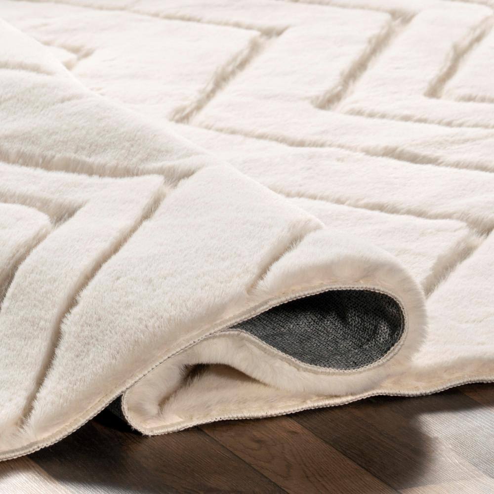 Off-White Chevron Synthetic Runner Rug, Machine Washable, Non-Slip