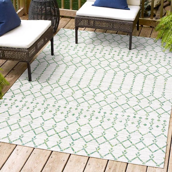 JONATHAN Y Ourika Moroccan Geometric Textured Weave Green/Ivory 3 ft. x 5 ft. Indoor/Outdoor Area Rug