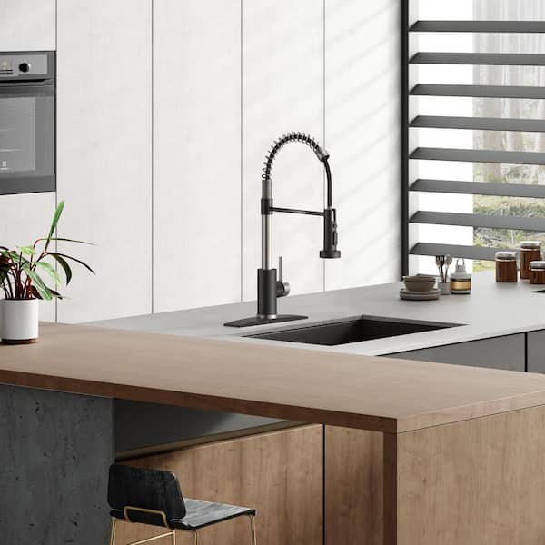 Single Handle Pull Down Sprayer Kitchen Faucet with Deckplate and Swivel Spout in Black Brushed Nickel