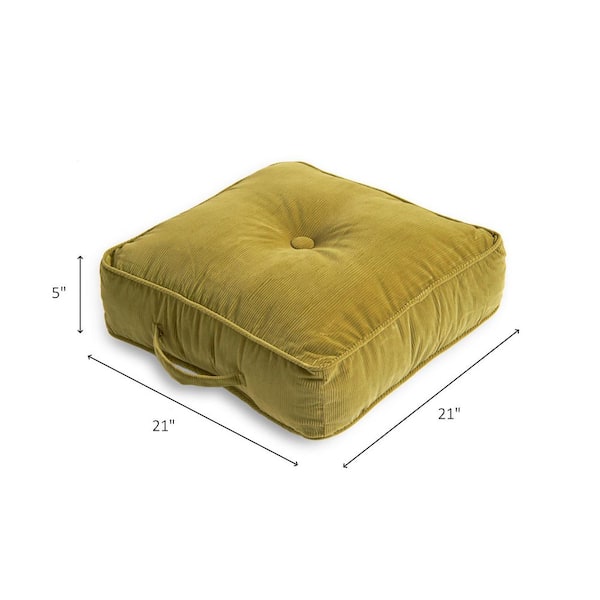 vintage floor cushion　グリーンベージュ Abbey'S Road - Carpet & Rugs in Whisper Green | AndersonTuftex