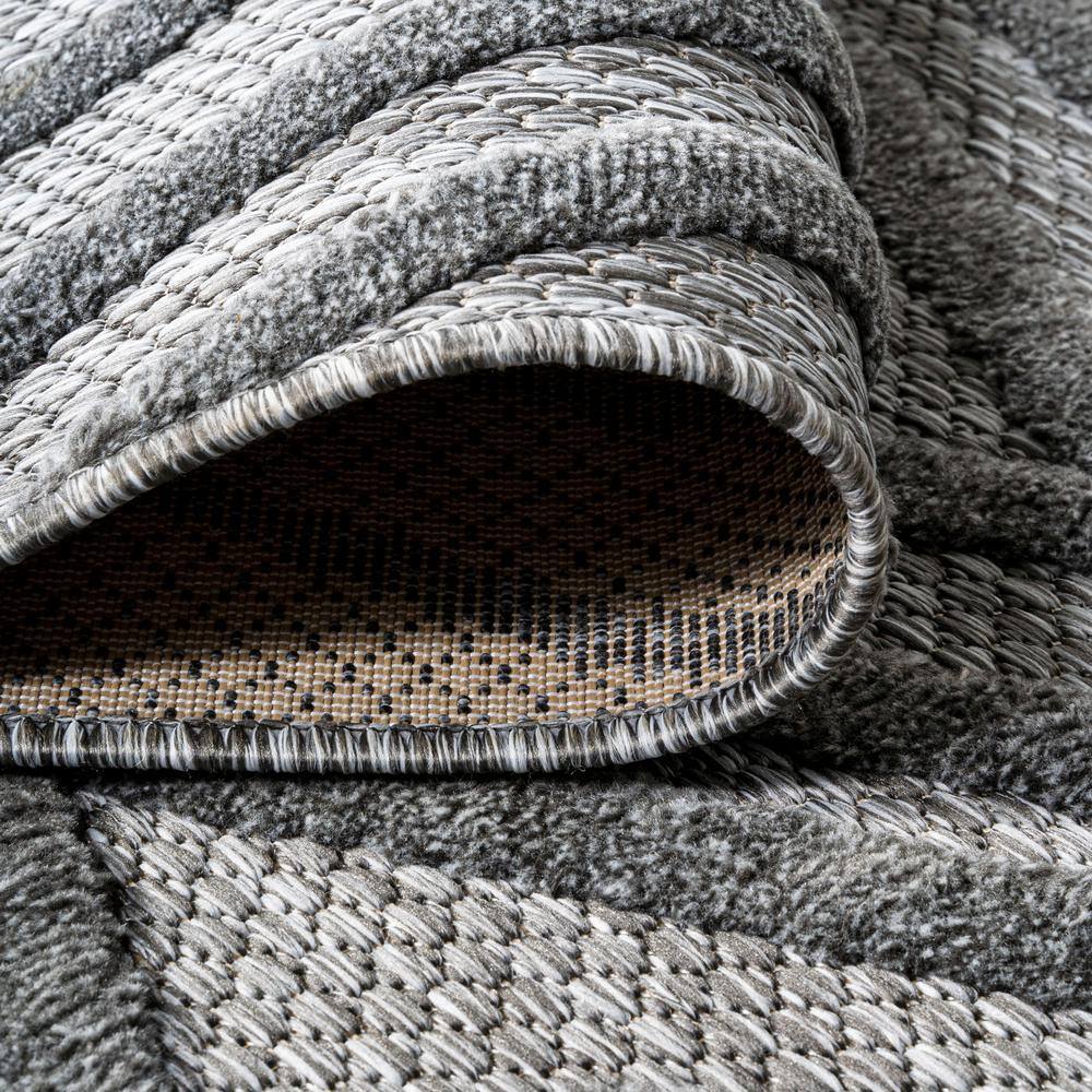 Modern Vintage Moroccan Diamond 8' x 10' Dark Gray Indoor/Outdoor Rug