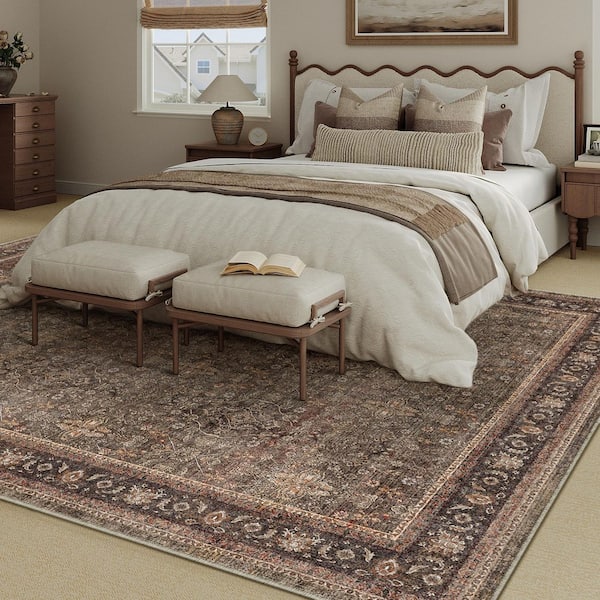 Star Red 9 ft. x 12 ft. Distressed Vintage Floral Area Rug