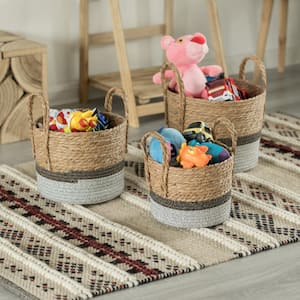 Juvale 2 Pack Small Rectangular Wicker Baskets For Shelves, 6 Inch Wide  Hand Woven Water Hyacinth Baskets : Target