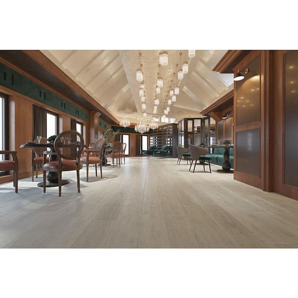 EverLux Clamshell Gray 20 MIL x 8.8 in. W x 72 in. L Click Lock Waterproof Luxury Vinyl Plank Flooring (17.7 sqft/case)