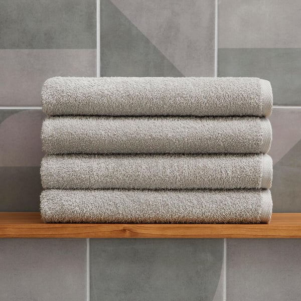 Cotton 4-Piece Gray Bath Towel Set