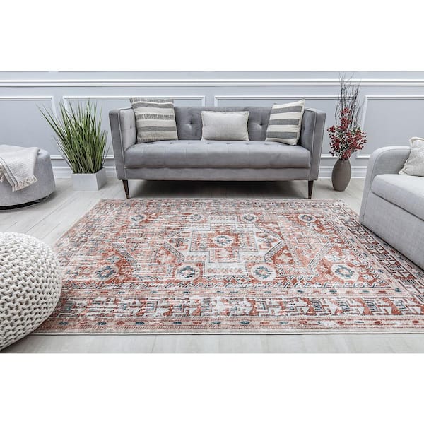 Claire Warm Sienna 2'6"x8' Vintage Red Area Rug