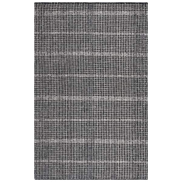 Abstract Black/Ivory 4 ft. x 6 ft. Classic Crosshatch Area Rug
