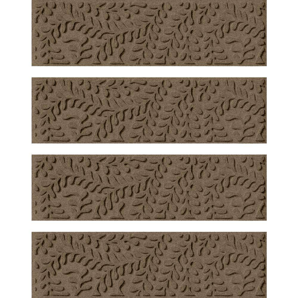 Bungalow Flooring Waterhog Boxwood 8.5 in. x 30 in. PET Polyester