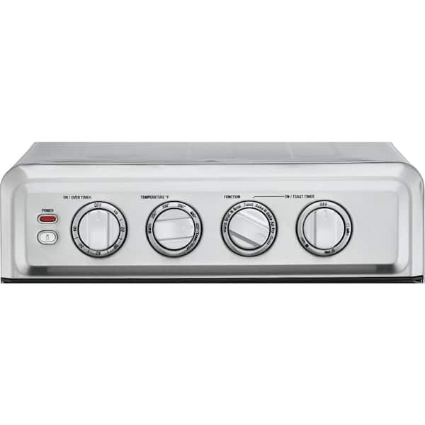 https://images.thdstatic.com/productImages/1c471e09-c16a-4450-9f1a-eff4e46868a4/svn/stainless-steel-cuisinart-toaster-ovens-toa70-1f_600.jpg