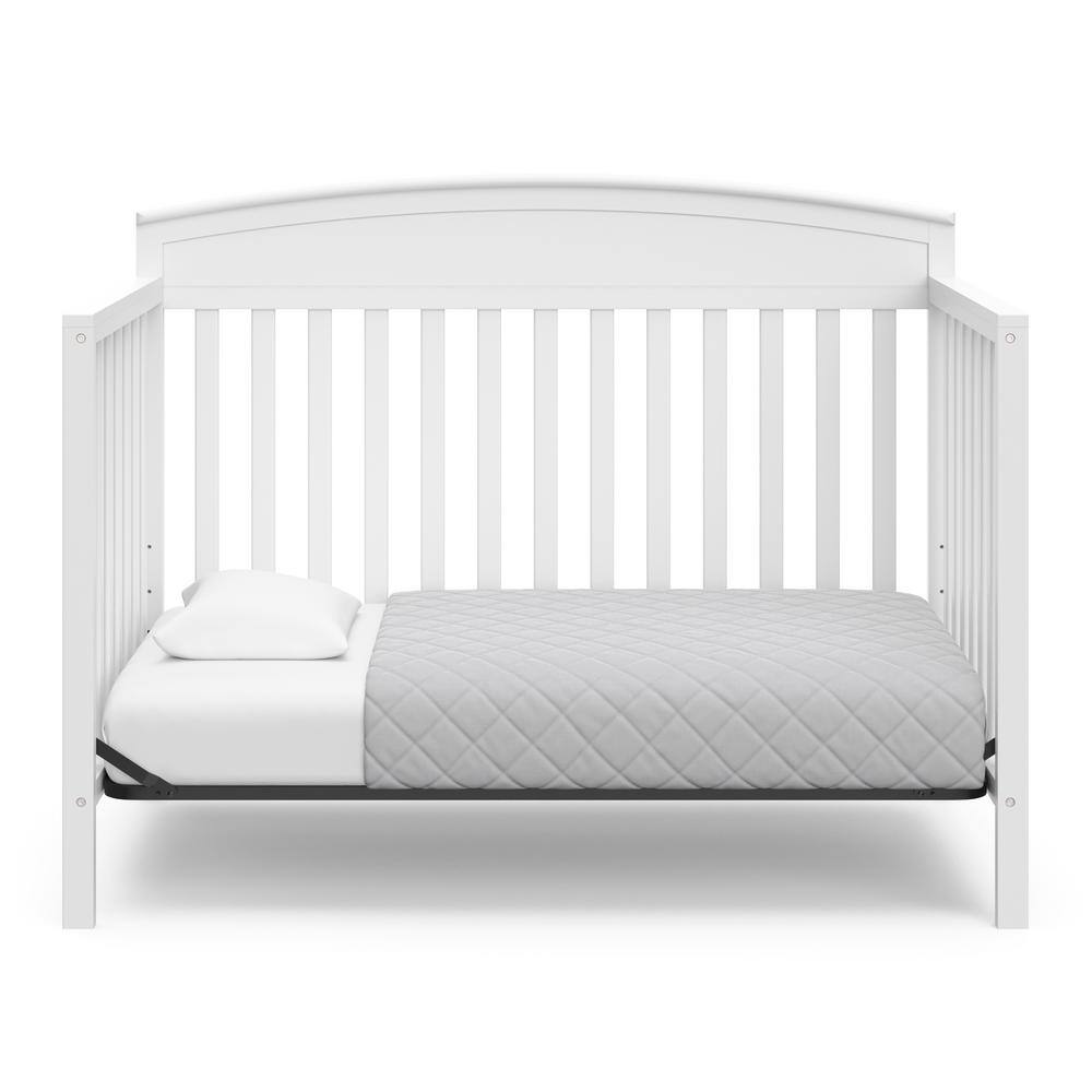 White Pine Wood 5-in-1 Convertible Crib with Adjustable Mattress Support