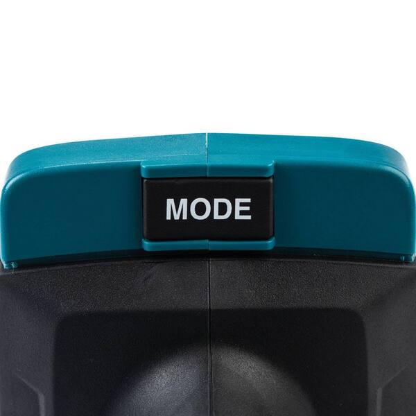 Makita ML007G Flashlight, 40VMax, Battery and Charger Sold