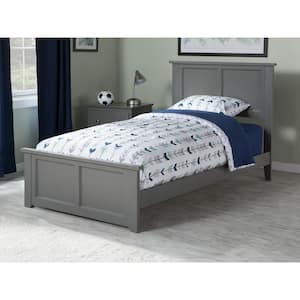 Madison Twin Traditional Bed with Matching Foot Board in Atlantic Grey