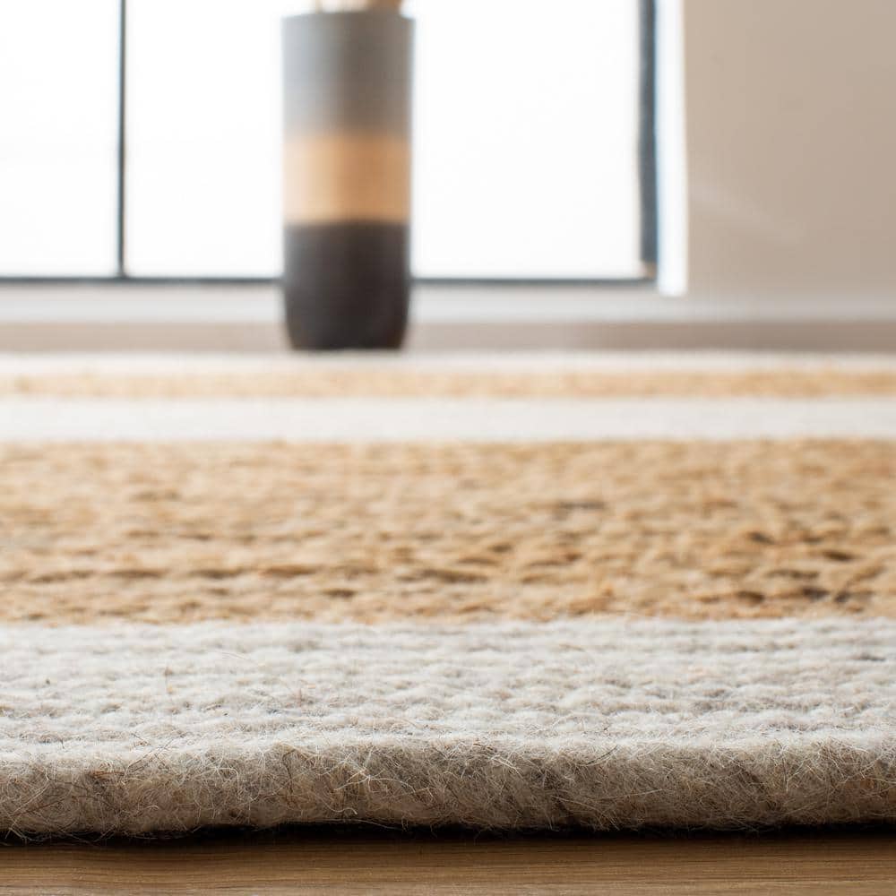 Handmade Beige and Natural Round Wool Cotton Rug, 5' x 5'