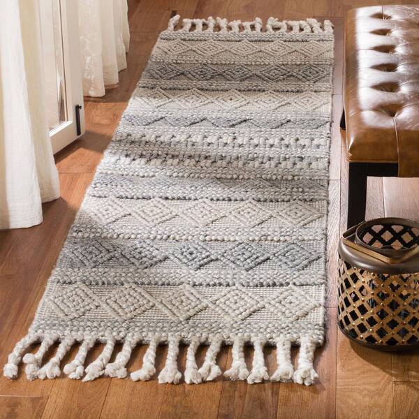 Natura 2 ft. x 12 ft. Silver Tribal Runner Rug