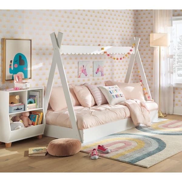 Signature DESIGN BY ASHLEY Hallityn White Twin Canopy Bed EB1810