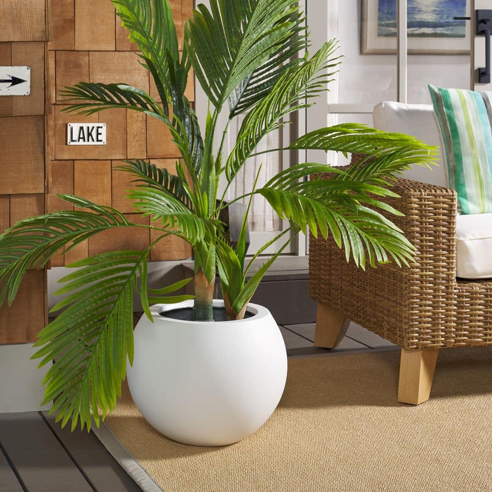 Kenslia White Concrete Ficonstone Outdoor Planter (15.7 in. W x 12.7 in. H) price history on PriceWatchPro