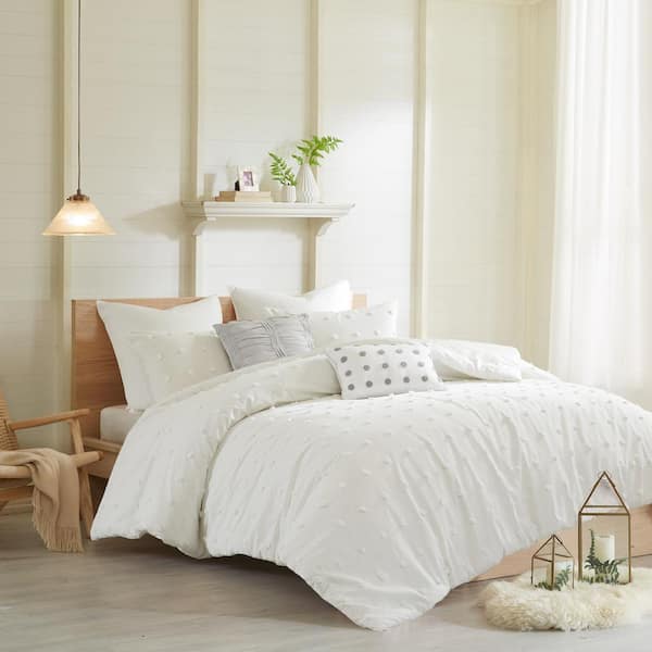 Intelligent Design Maize 7-Piece Ivory Full/Queen Cotton Jacquard Comforter Set with Euro Shams and Throw Pillows