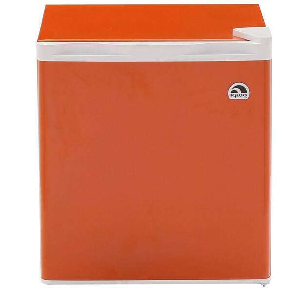 IGLOO 1.6 cu. ft. Mini Refrigerator in Orange