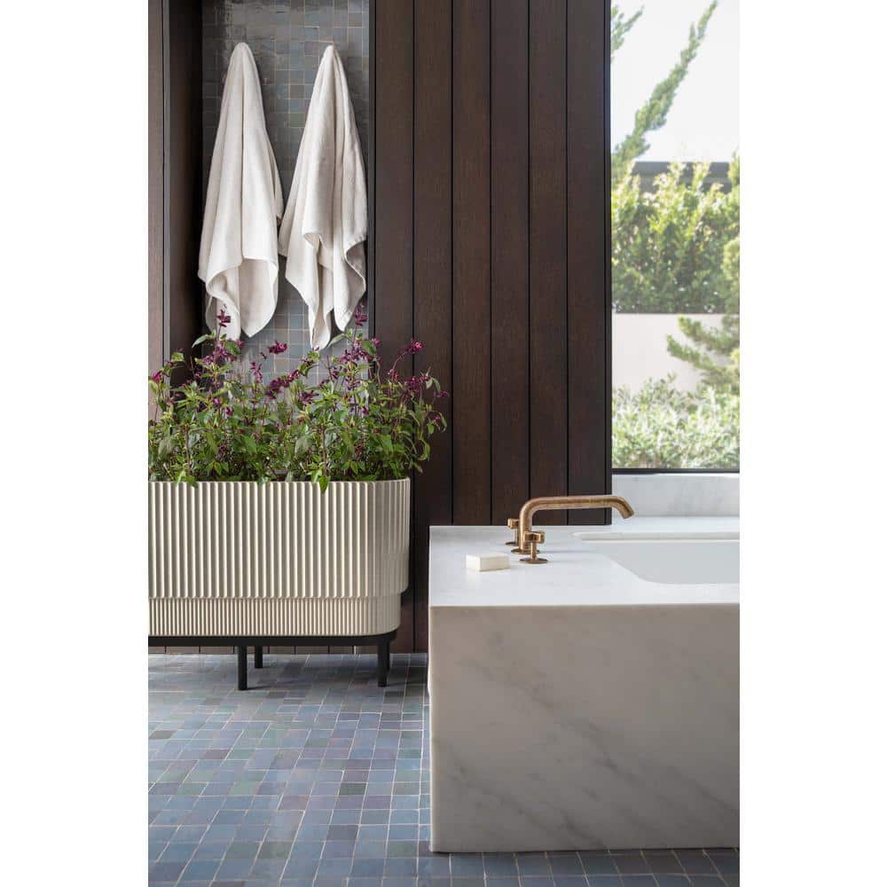 Sandstone and Black 30" Raised Planter with Acacia Wood Stand