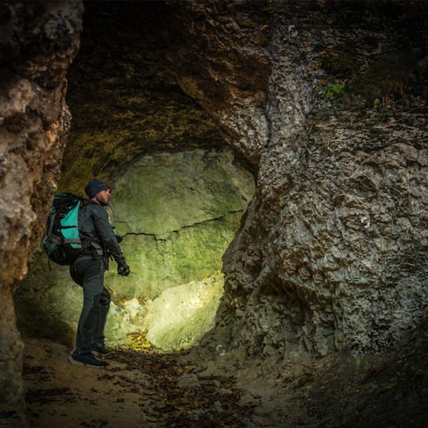 1000 Lumens LED Slide-to-Focusing Aluminum Flashlight