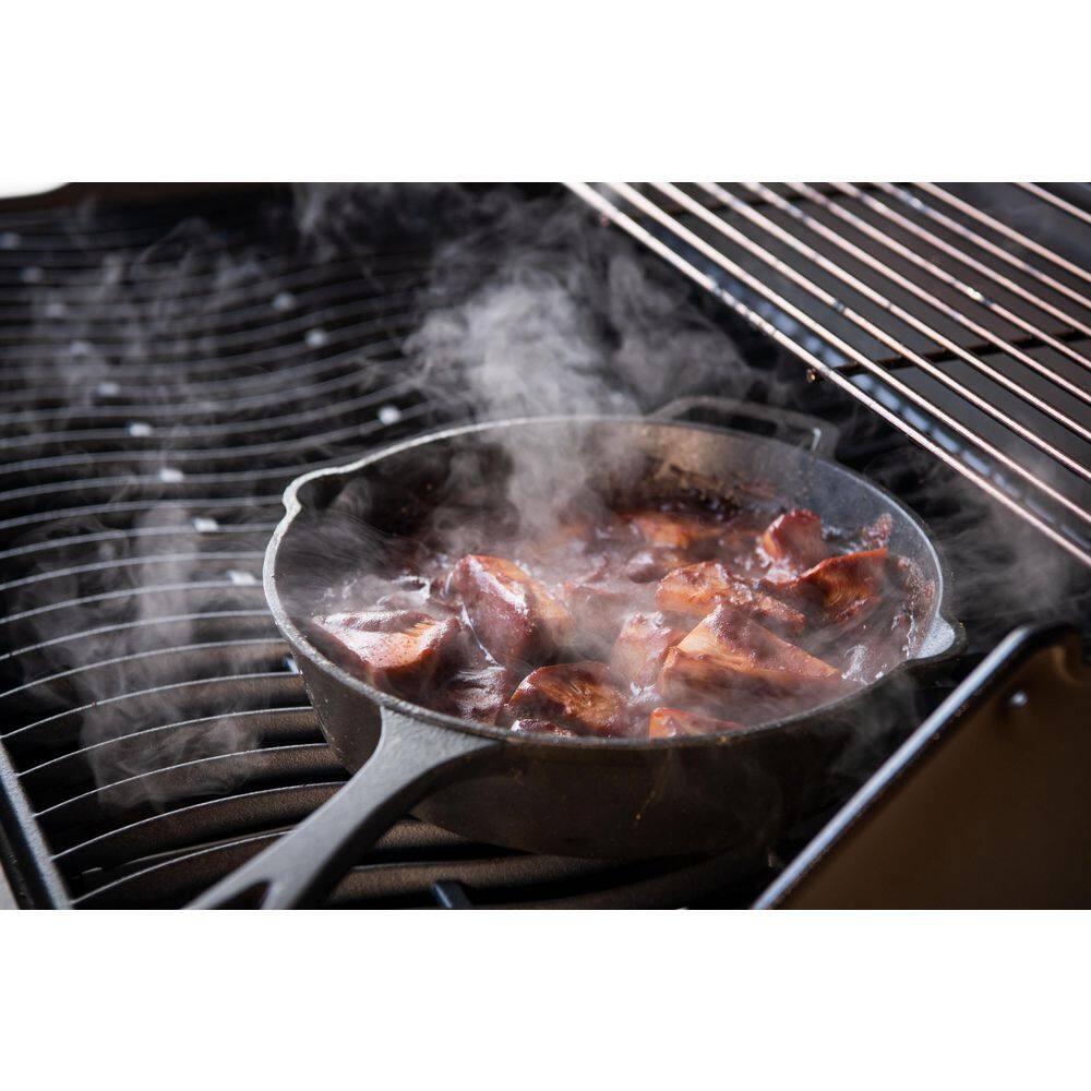 9.5 in. Cast Iron Frying Pan - thumbnail 5