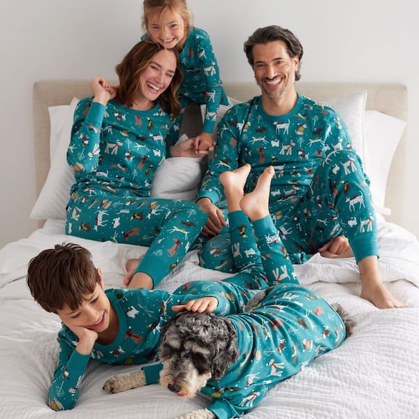 The Company Store Company Cotton Organic Family Snug Fit Holiday Dogs Men's  Small Teal Blue Pajama Set 68079C-S-TEALBLU - The Home Depot