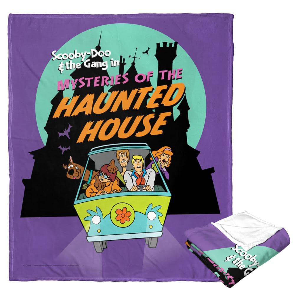 THE NORTHWEST GROUP Warner Bros. Scooby Doo Silk Touch Multi-Colored Throw Blanket Mysteries Of The Haunted House