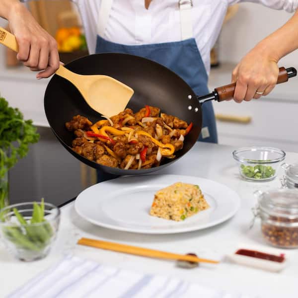 JOYCE CHEN Classic Series 12 in Carbon Steel Preseasoned Stir Fry