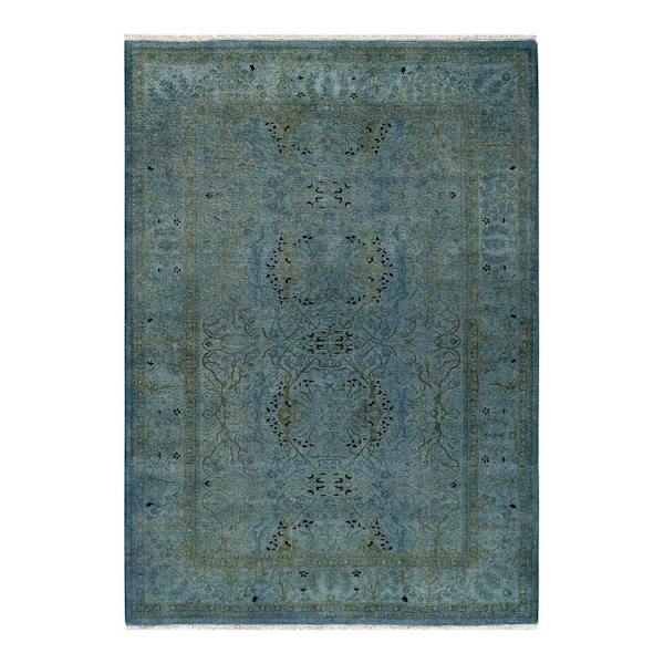 Chloe & Olivia Home Overdyed Gray 4 ft 3 in x 6 ft Wool Indoor Area Rug