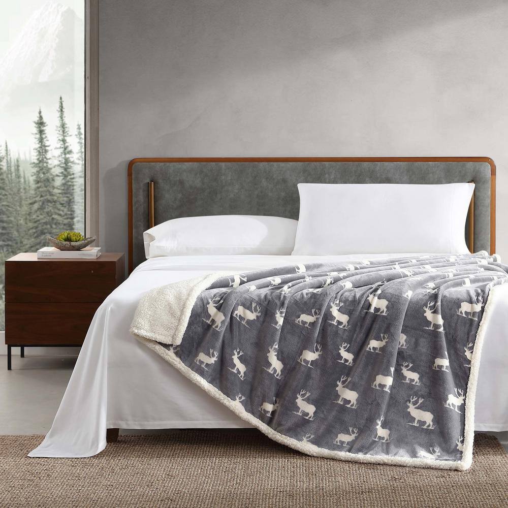 Elk Stance Gray Reversible Sherpa Fleece Throw Blanket