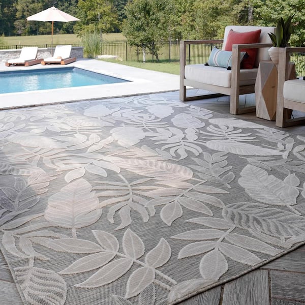 Tropic Gray 5 ft. x 7 ft. Floral Indoor/Outdoor Area Rug
