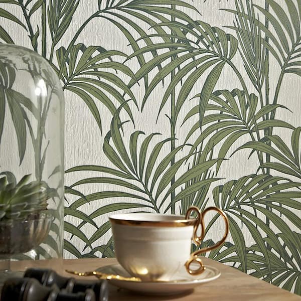 Cole & Son New Contemporary - Palm Leaves Wallpaper - Black & Gold |  Rockett St George