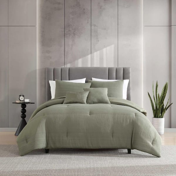 Variegated Waffle 3-Piece Moss Green Microfiber King Comforter Set