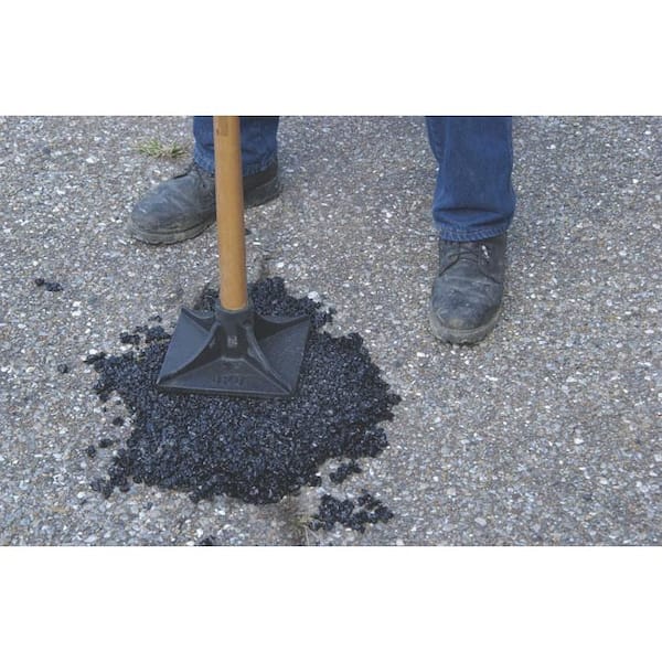 SAKRETE 60 lb. Black All Weather Blacktop Patch 60450001 - The Home Depot