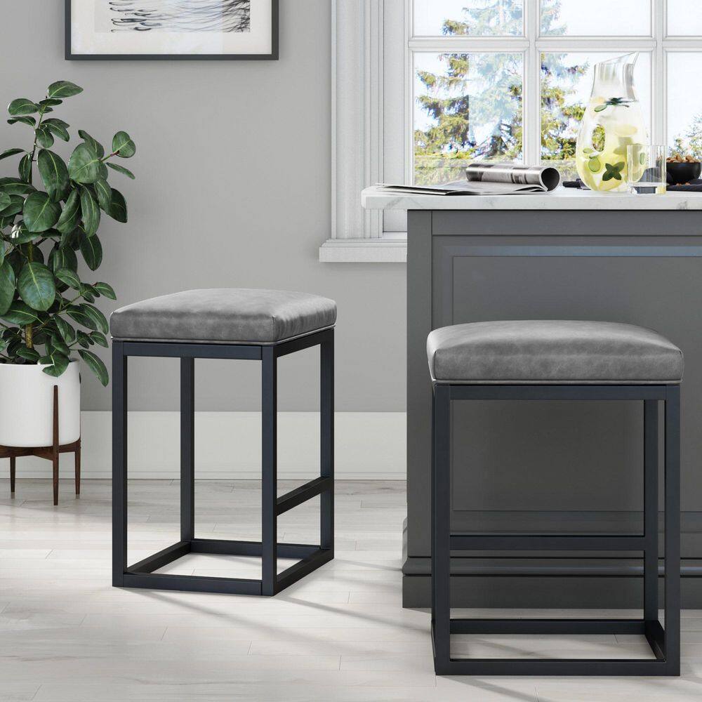 Gray 24 deals inch bar stools