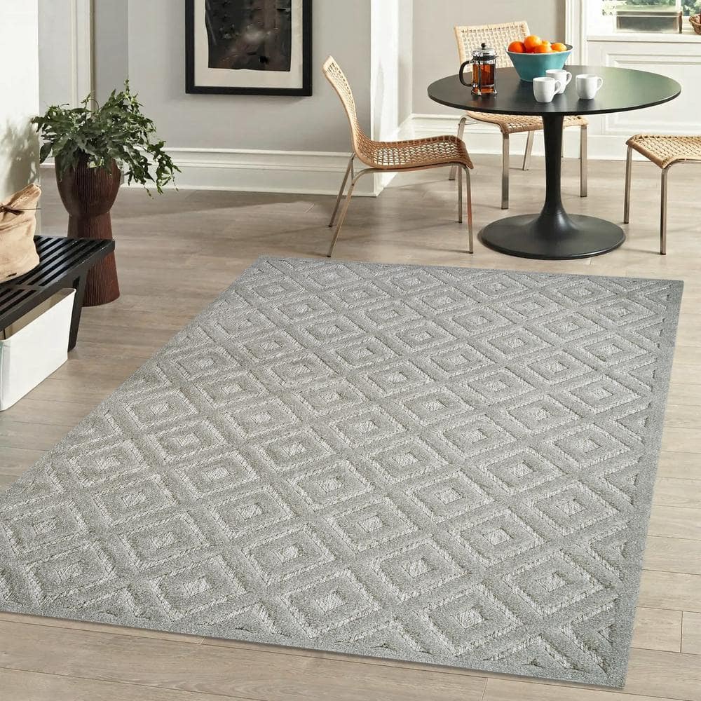 Elysian Light Gray Geometric Synthetic Indoor/Outdoor Rug