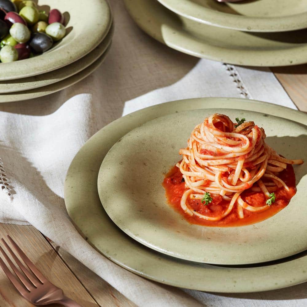 Aro 12-Piece Off-White Ceramic Dinnerware Set, Service for 4